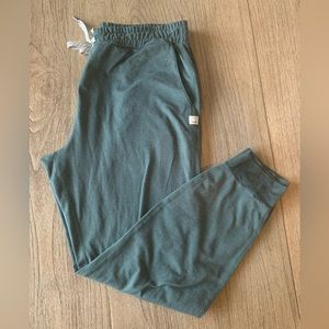 Women’s Vuori Performance Joggers - Size Medium